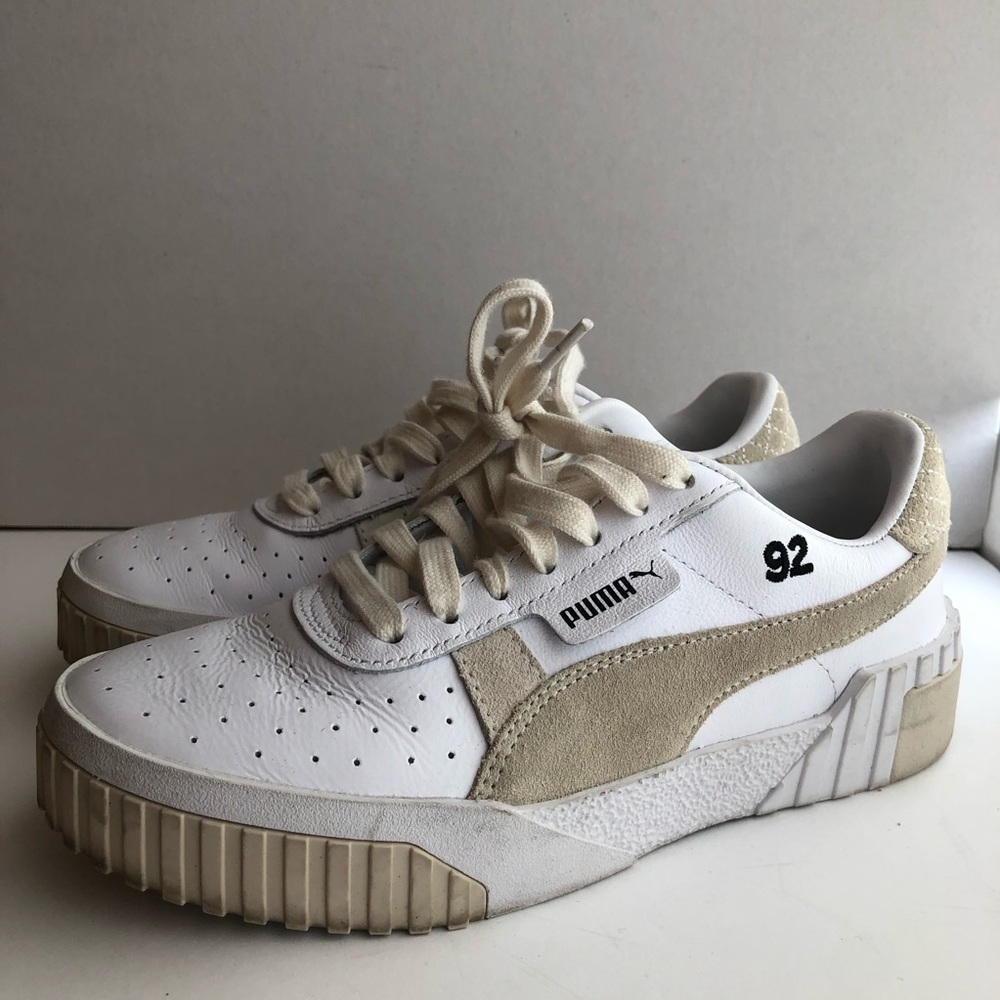 Pumas White and Beige Chucky Platform Sole
